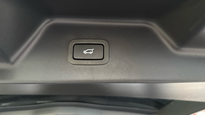 Land Rover Range Rover 2.0 P400e Westminster Black 4dr Auto Estate